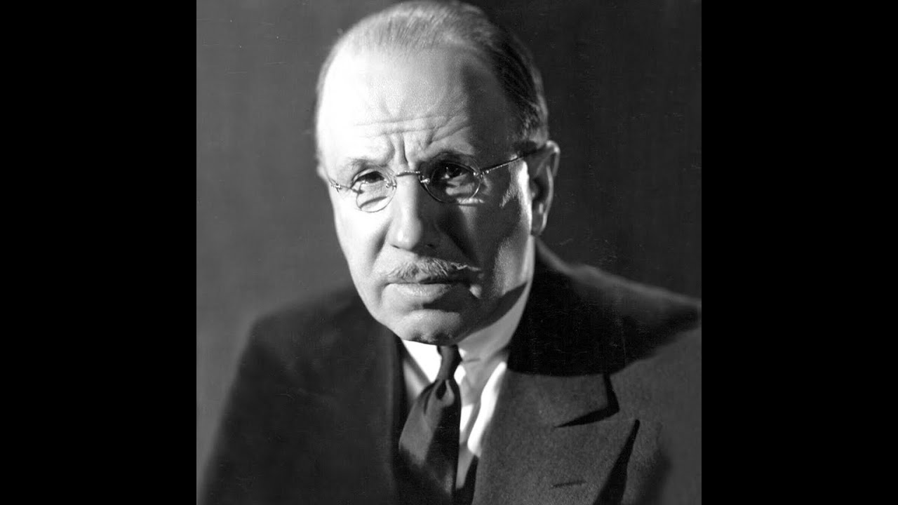 10 Things You Should Know About Arthur Hoyt - YouTube