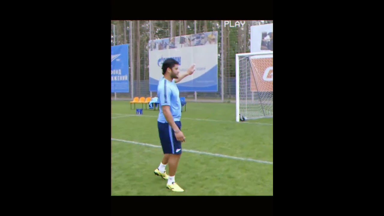 Hulk's power is unreal 😳 #football #soccer #hulk