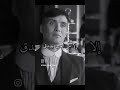 يصمت الإنسان حين يعلم أن الكلام لن يغير شيء