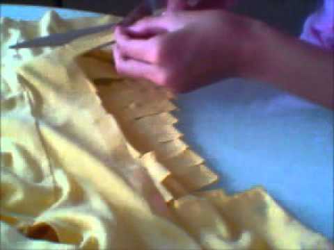 ❤ DIY - How To Cut Strips On Your T-shirt ❤