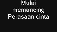 reggae musik Sejedewe - wanita munafik ( Lyrics )  - Durasi: 3:27. 
