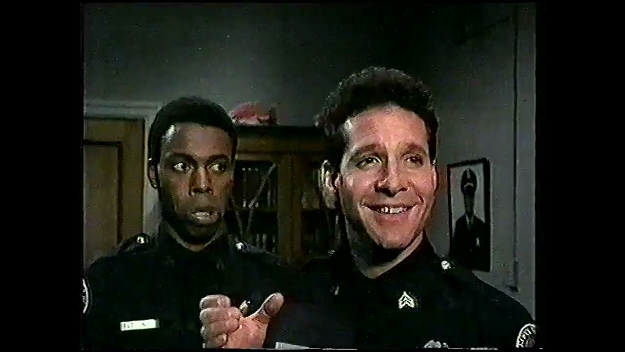 Fragment Milionerów, reklamy, zapowiedzi i belka zgłoszeniowa. TVN 01.10.1999