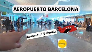 Aeropuerto de Barcelona - Embarcando en un Vuelo de Vueling a Valencia