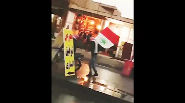 رفع العلم الاحوازي من قبل ثوار الأحواز العربية ايران 