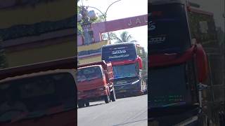 Bus Al hijrah Batas kota Pariaman