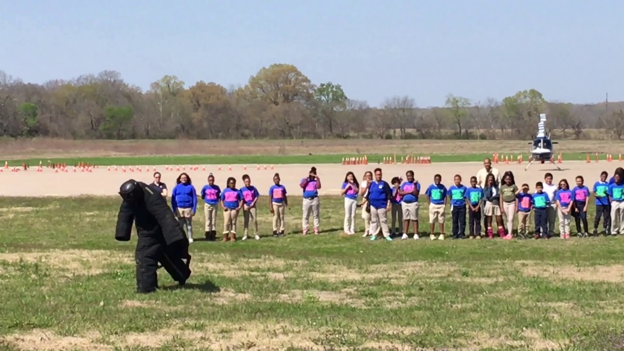 I-Lead Visits MPD for a K-9 Demonstration, Driving Demo and More camera iphone 8 plus apk