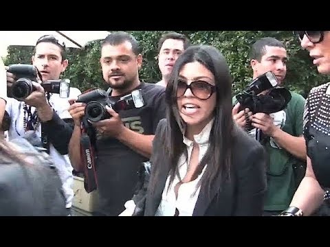 Kourtney Kardashian Loses Her Cool With The Paps [2013] 