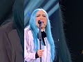 Per la prima volta Loredana e Arisa condividono il palco sulle note de “La notte”🌙 #TheVoiceKidsIt