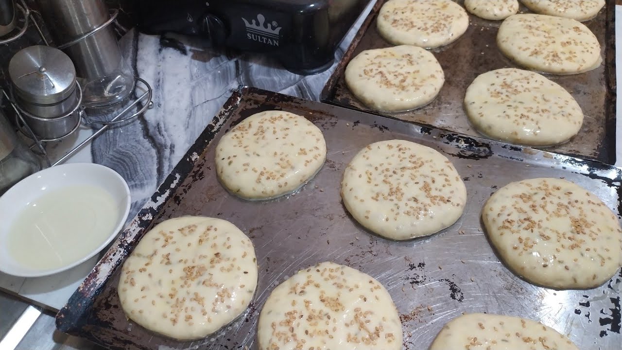 كرص بلدي ديال زمان بالنافع والزنجلان لاغلى على مسكين كلشي يعيش 👍🤩