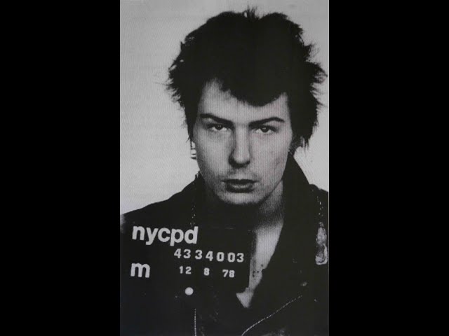 邦楽 Sex PistolsTHE GREAT ROCK'N'ROLL SWINDLE SEX PISTOLS - Great Rock N Roll Swindle - Amazon.com Music