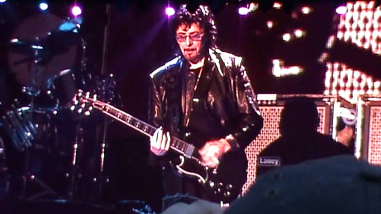 Black Sabbath - Snow Blind live Donington Download pt 3  HD2012