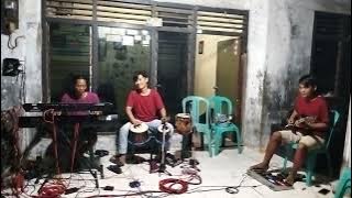 Download lagu kalah materi.cover latihan bareng