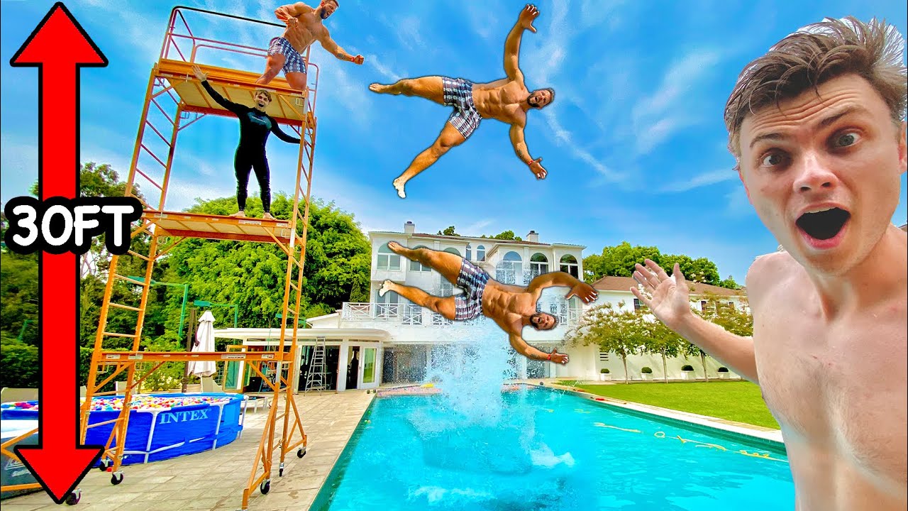 Who Can Make the Biggest Splash off 30ft Tower