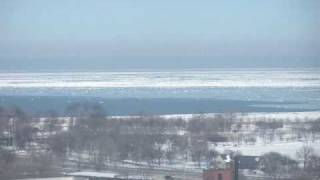 Ice Flows on Lake Michigan (Time Lapse)