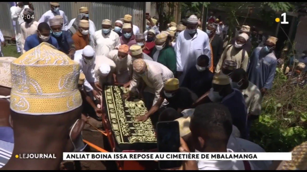 Anliat Boina Issa repose au cimetière de Mbalamanga