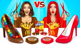 Çikolata Vs Gerçek Yiyecek Meydan Okuması Ratatadan Çikolatadan Devasa Burger Ve Jelibon Yeme