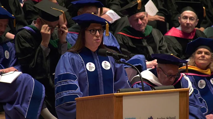 Sarah Motley Addresses Fellow Graduates at 2018 Co...