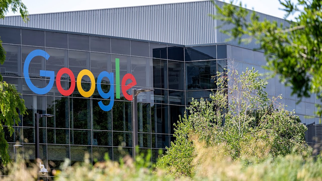 Alphabet Boosted by AI, Cloud Demand