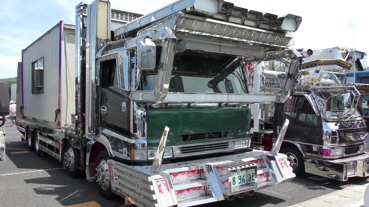 デコトラ架装　ロケット hq720.jpg?sqp=-