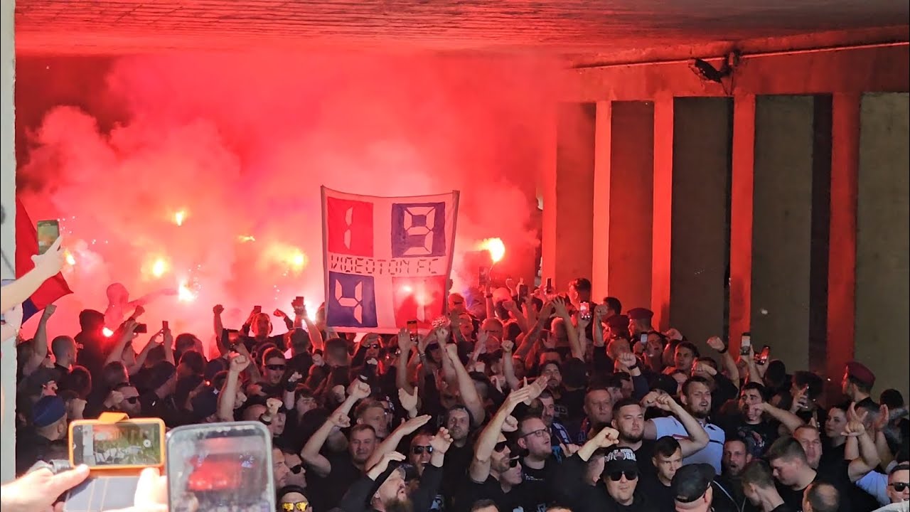 Vidi tábor vonulása a kiesési derbi előtt / Fehérvár FC - Debreceni VSC / 2025.05.24.