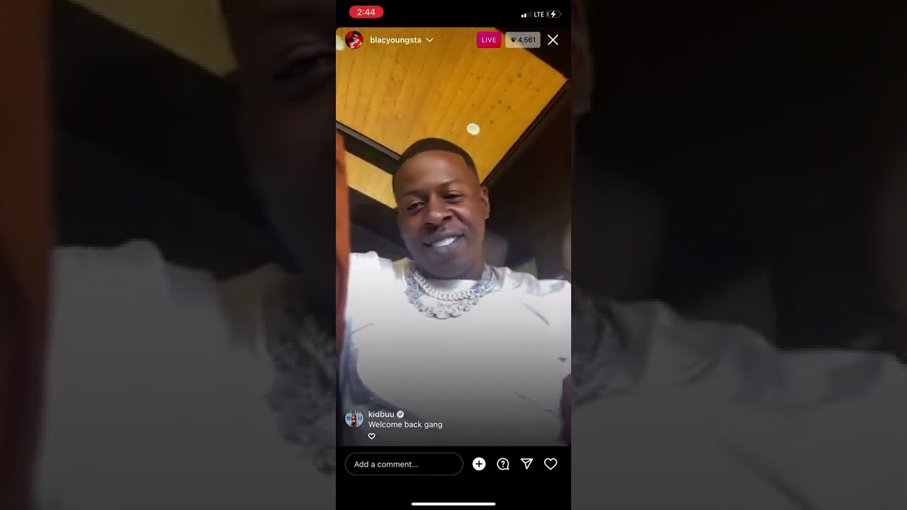 Blac youngsta goes live for 2 min just to diss young Dolph