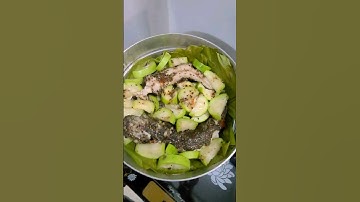 cá lóc hấp bầu cuốn bánh tráng mlem mlem.