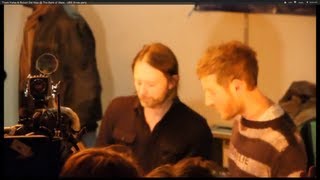 Video thumbnail of "Thom Yorke & Robert Del Naja @ The Bank of Ideas - UBS Xmas party"
