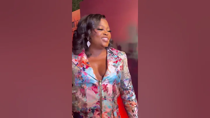 Nollywood Actress Funke Akindele Stuns in this beautiful outfit.