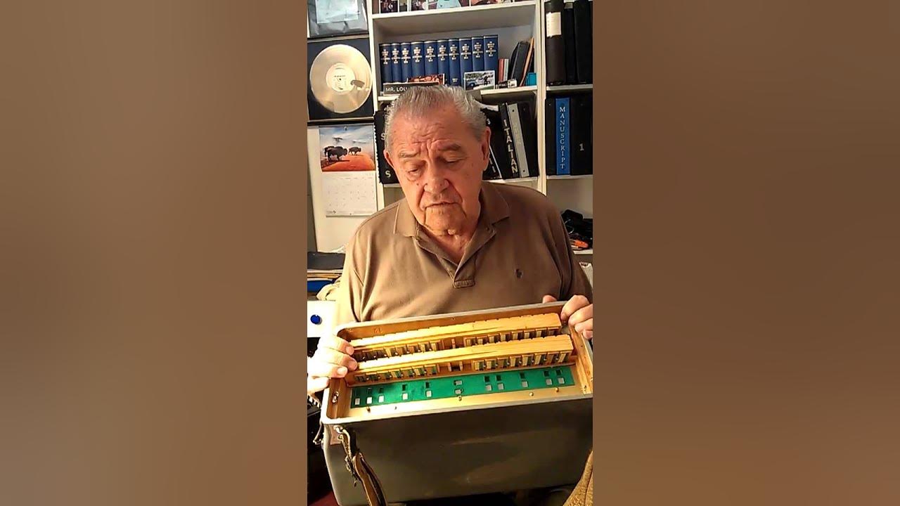 What's inside an accordion YouTube