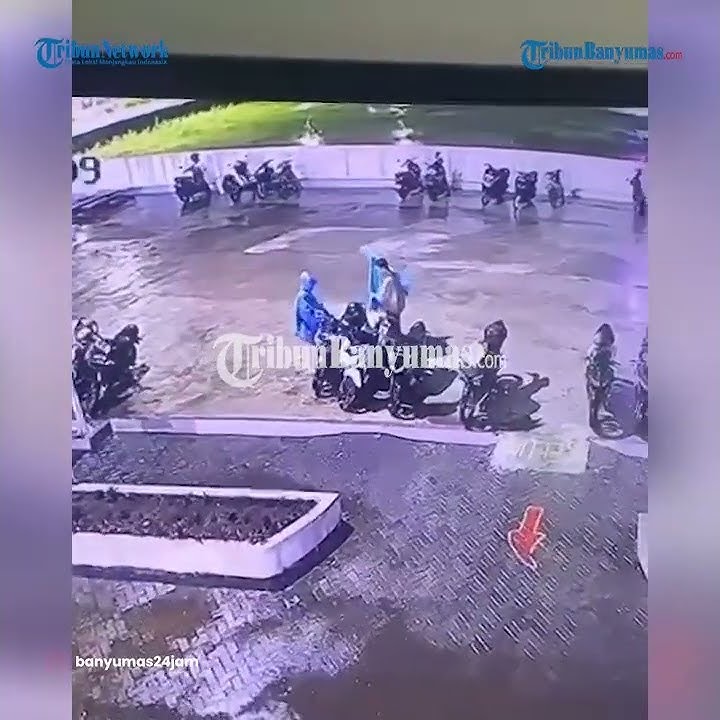 Viral Detik Detik Aksi Pencurian Helm di Purwokerto Terekam CCTV