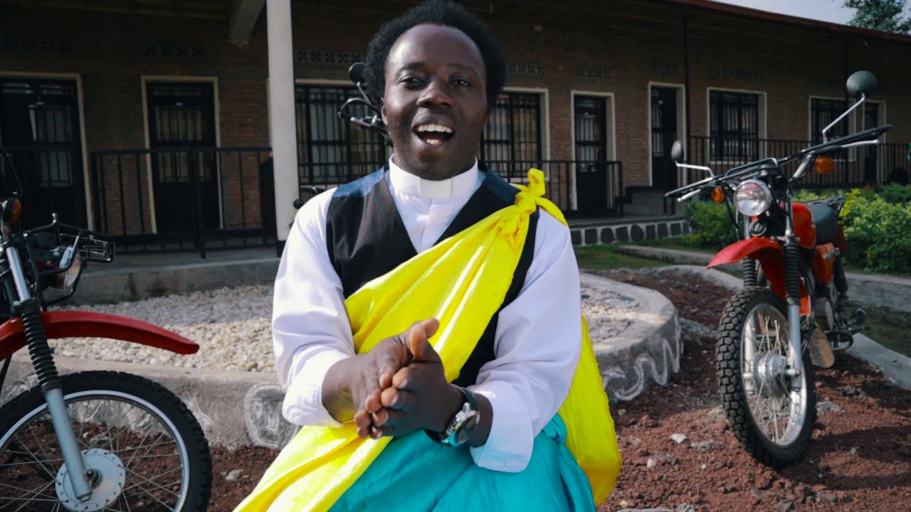 PADRI JEAN FRANCOIS UWIMANA - KANA K'IWACU