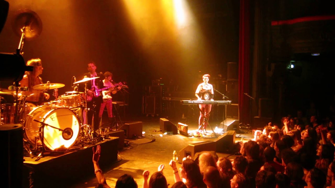 Amanda Palmer Leeds United (20130709 La Cigale, Paris, FR) YouTube