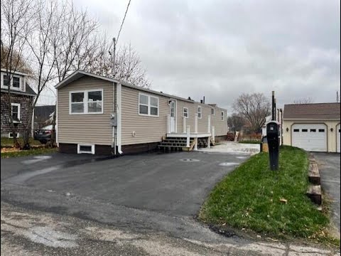 31 Spruce Street, Rockland, ME home video tour