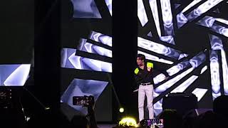 Kevin Woo 'Over You' - Klub Kcon L.A 2019