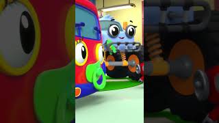 Fixing Molly | Baby Truck | Gecko&#39;s Garage | Kids Songs