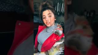 Duyduğum Bir Şarkı, Kız Arkadaş Oldun Tuktuk