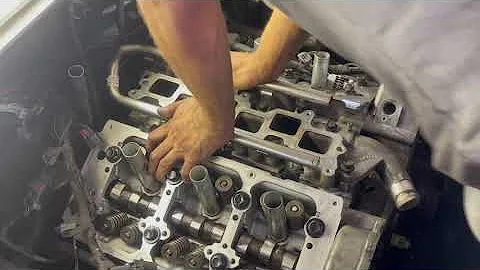 Part 5: 08 Charger Engine rebuild ( Installing lower intake and fuel rail)