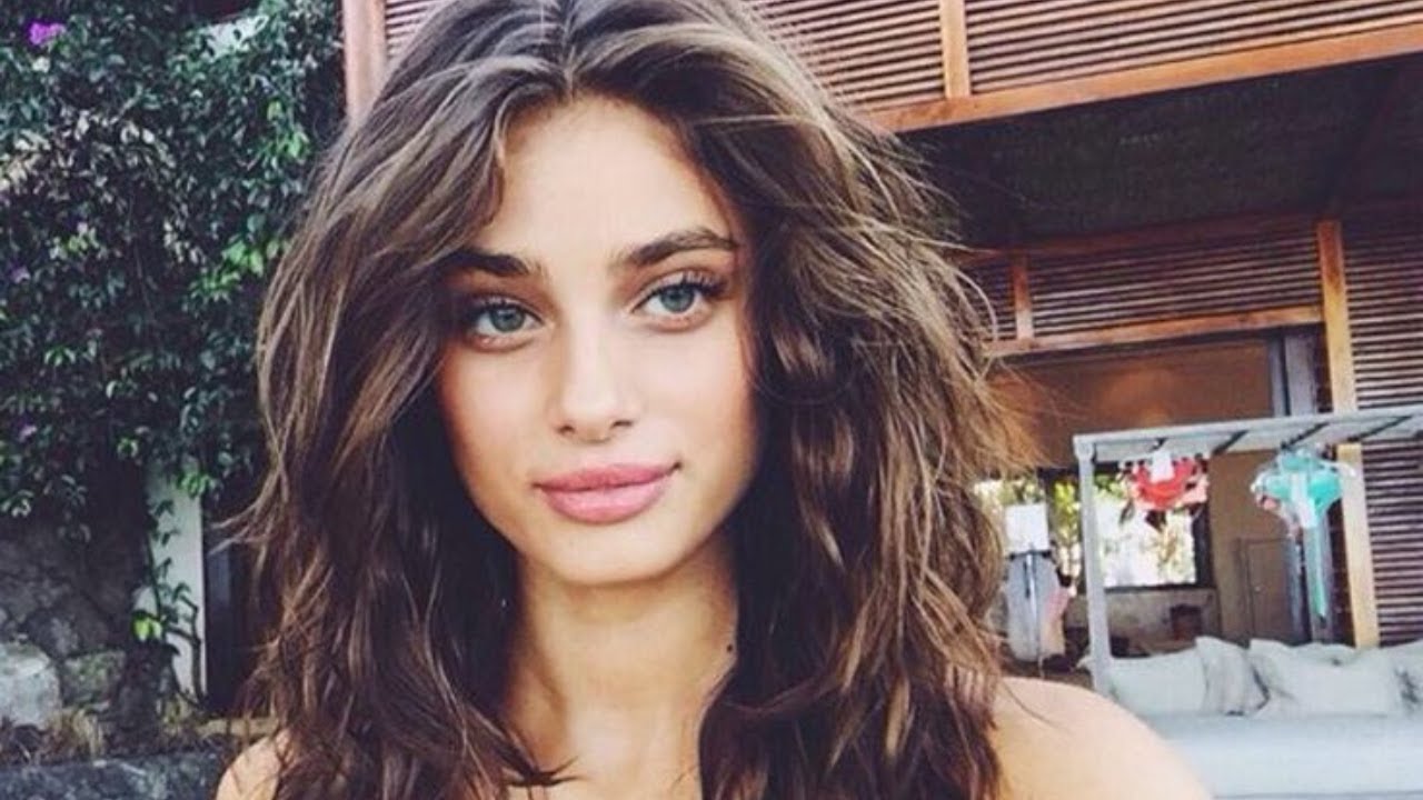 premium 2016 taylor hill face cc by sttaly