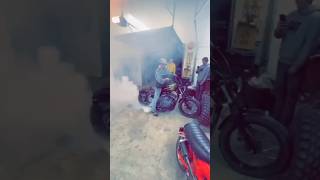 Harley Dyna Burnout #harleydavidson #superglide #trending #viral #fast #exhaust #loud #fast #bike