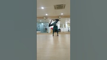 Handstand side bends Diamond & straddle.How to deep handstand side bends #yoga #youtube ..