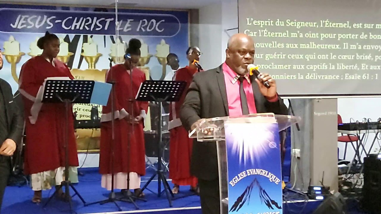 La Main de Dieu N°1 YouTube