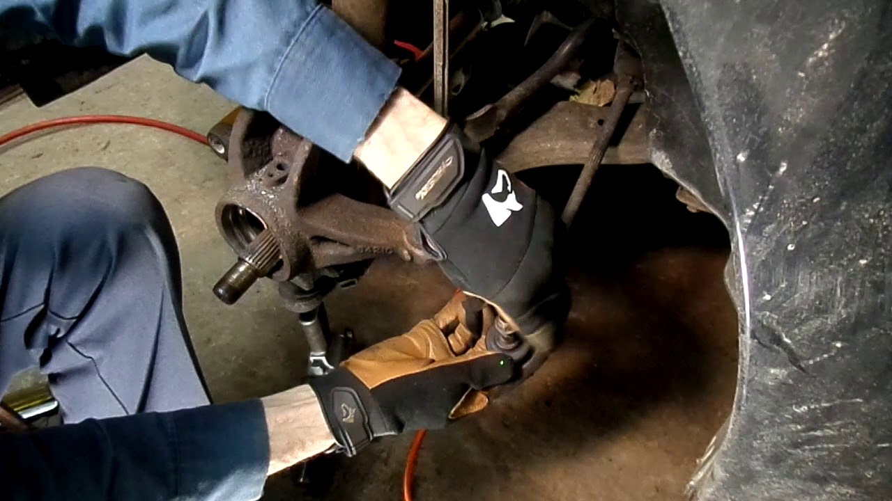 Ford Focus Front Wheel Bearing Replacement Part 1 - YouTube