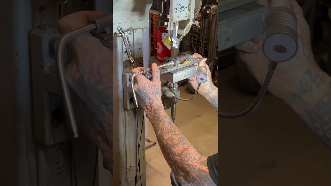 HARLEY DAVIDSON SOFTAIL GETTING CYCLESMITHS FLOORBOARDS TOUCHED UP! LIKE ,SUBSCRIBE,hmu for discount