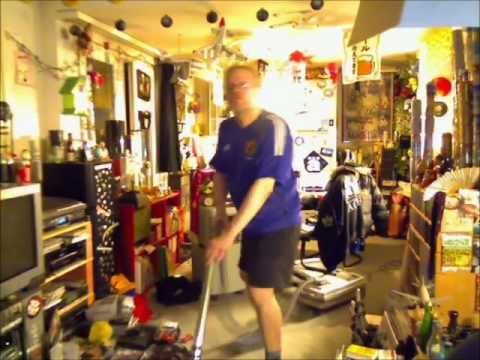 Staubsaugen am 31.12.2011 - Vacuum-cleaning on Dec...