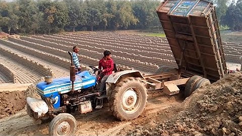 Amazing River Soil Unloading Video l Digital unload facilities of Powertrac 439 Hydraulic Tractor l