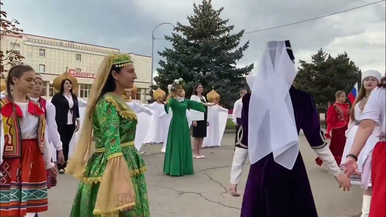 мы единая страна песни. надпись мы едины. мы единая страна песни. я и моя единая страна. мы единая страна песни.