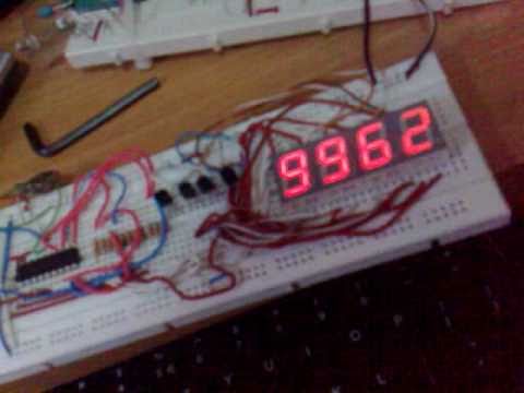 7Segment Display x 4 controlled by pic16f84a