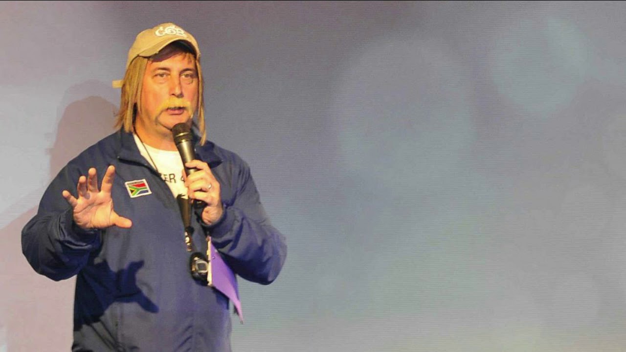 Eber Ludueña - Simón lo putea para que se adelante en la barrera