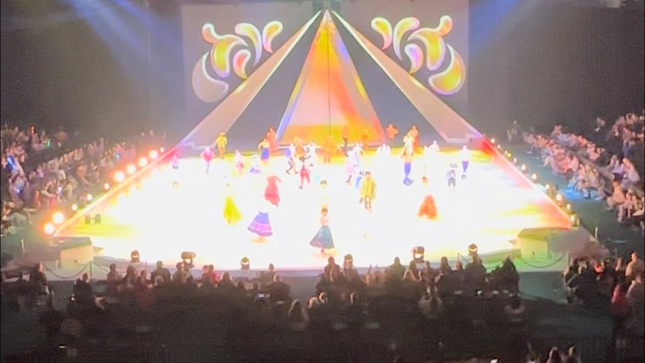 Disney On Ice Frozen and Encanto Finale YouTube