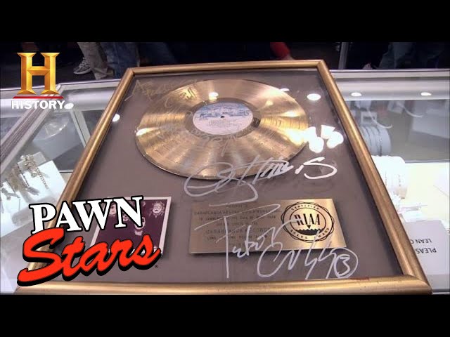 Pawn Stars: KISS GOLD RECORD IS ROCK u0026 ROLL TREASURE (Season 8) | History class=